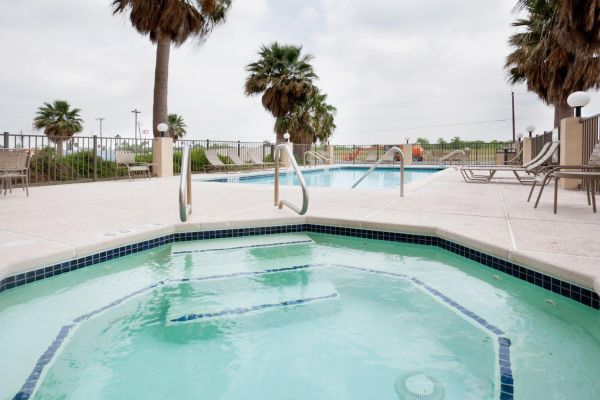 Holiday Inn Express HARLINGEN (Harlingen)
